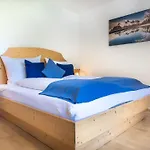 Alpen Loft نيوستيف ام ستوبيتا